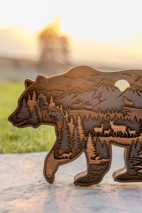 3D Backcountry Bear Decor