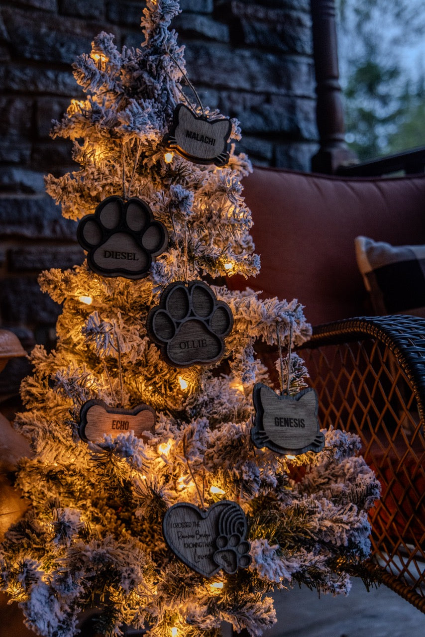Customizable Dog Paw Ornament