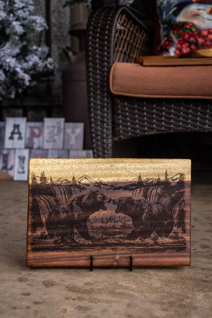 Grizzly Scene Serving Board