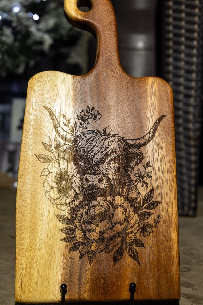 Highland Cow Serving Board